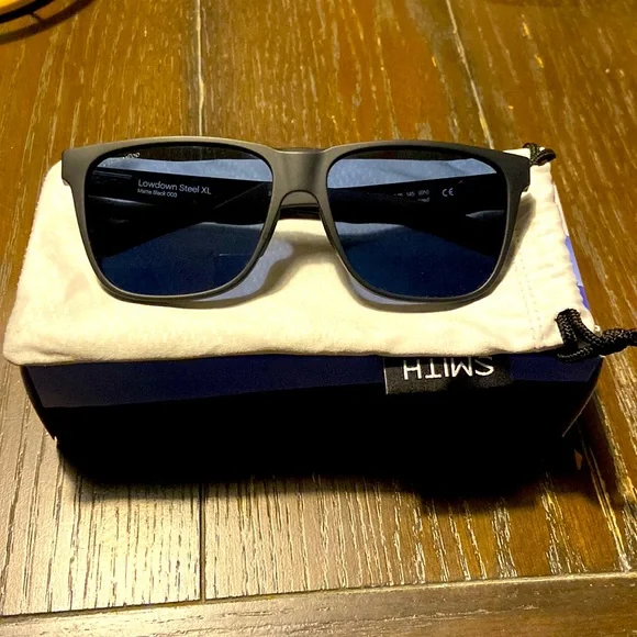 Other | Lockdown Xl Steel Smith Sunglasses Worn Once  display picture 3